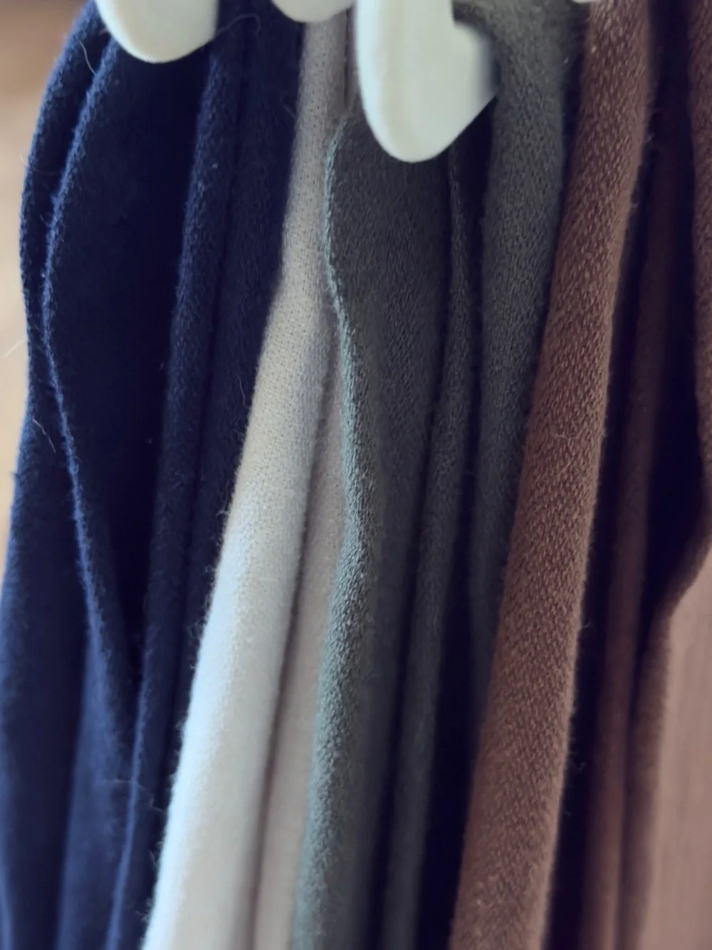 Banana Republic four banana